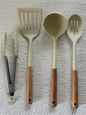 Carote Cream Silicone and Wood Cooking Utensil Set - 4-Piece